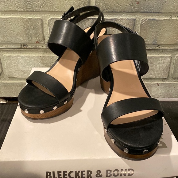Bleecker & Bond Sandra Leather Wedge - Picture 1 of 8